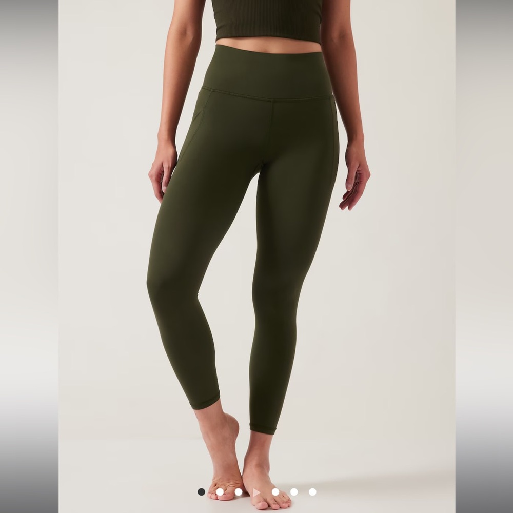 ATHLETA SALUTATION STASH HIGH RISE 7/8 TIGHT